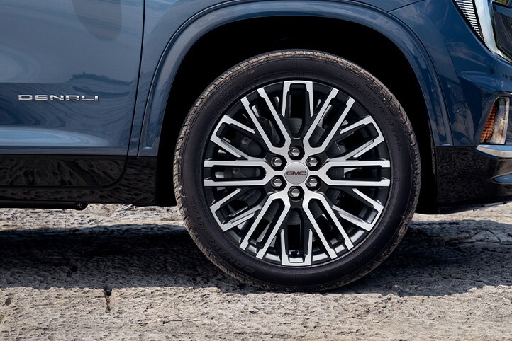 ACADIA 2025 EXTERIOR